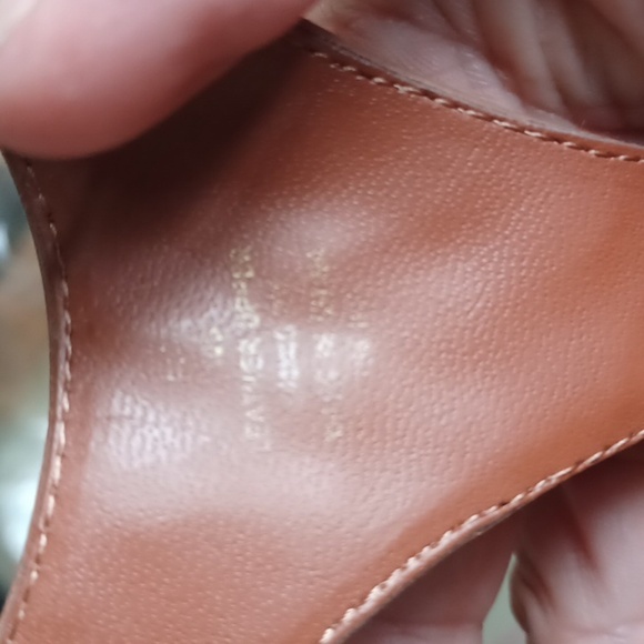 Must Have Lauren Ralph Lauren Low Heel Studded Sandal in Brown! - Picture 5 of 5